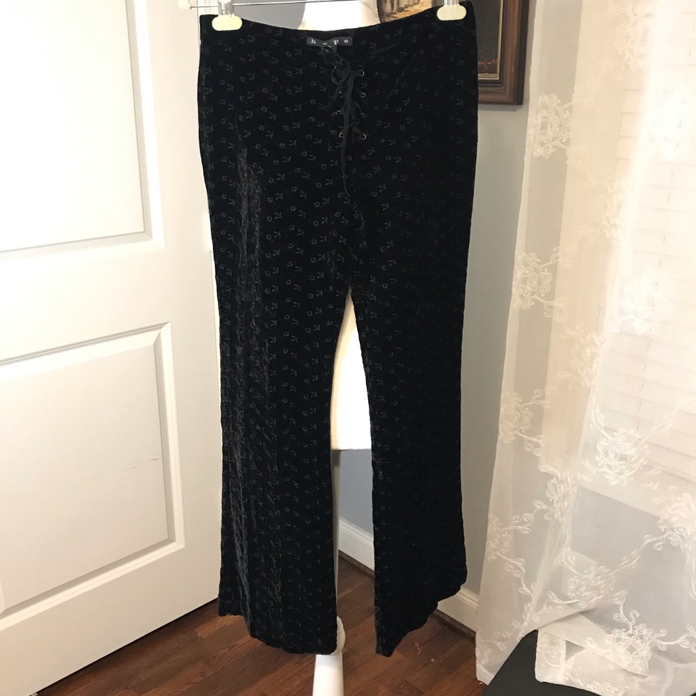 🌵Hype Black Eyelet Velvet Pants Size 2